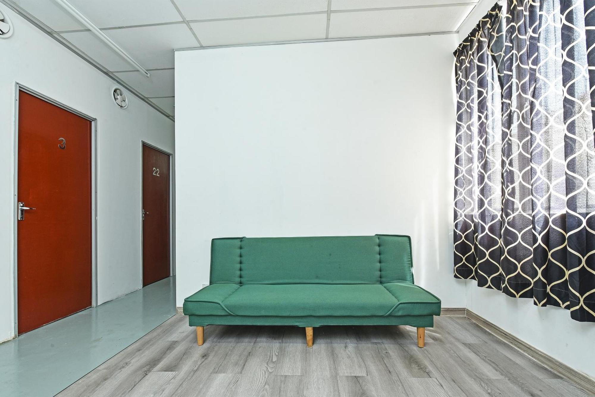 Spot On 90500 Sri Rampai Metro Hostel Kuala Lumpur Eksteriør billede