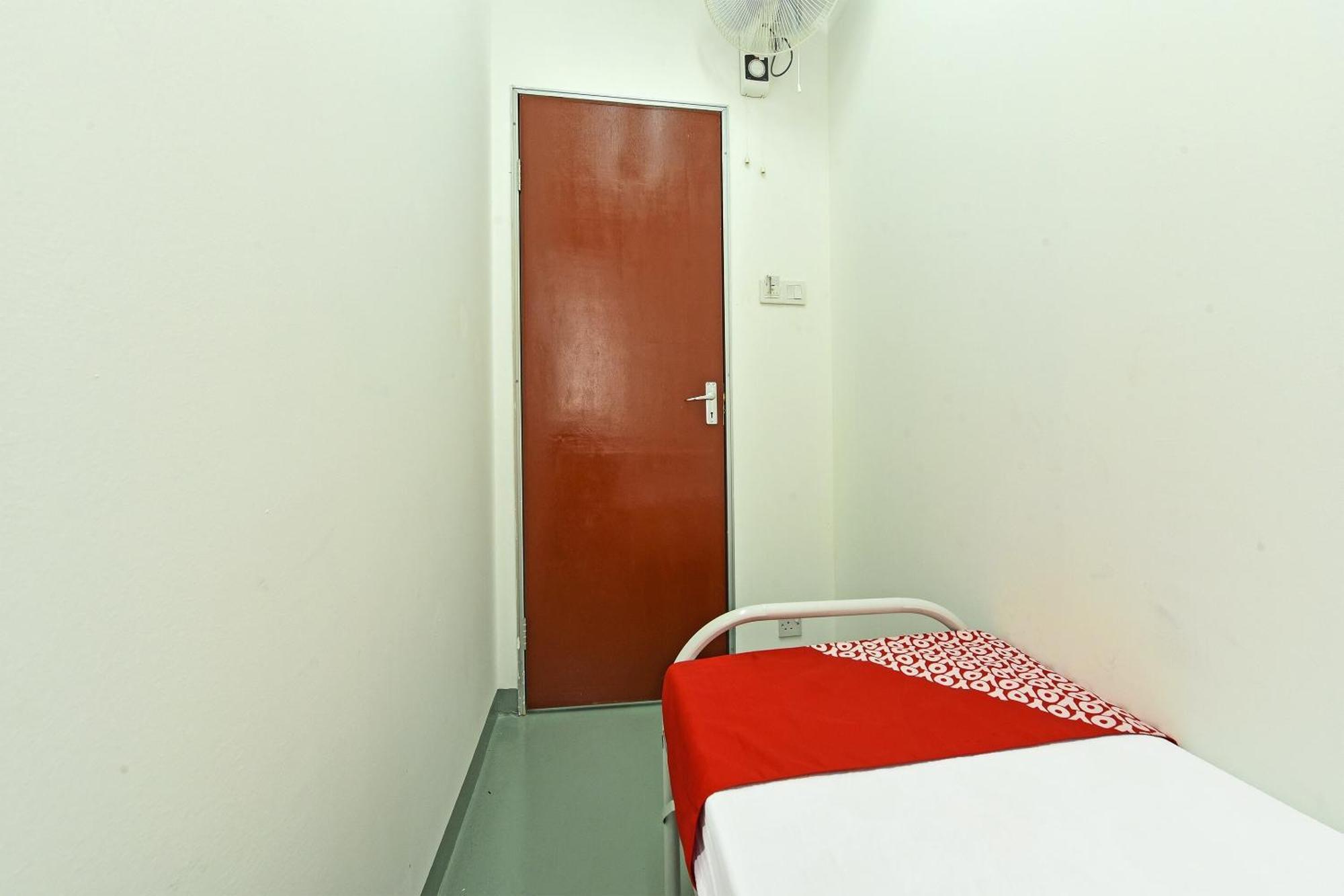 Spot On 90500 Sri Rampai Metro Hostel Kuala Lumpur Eksteriør billede