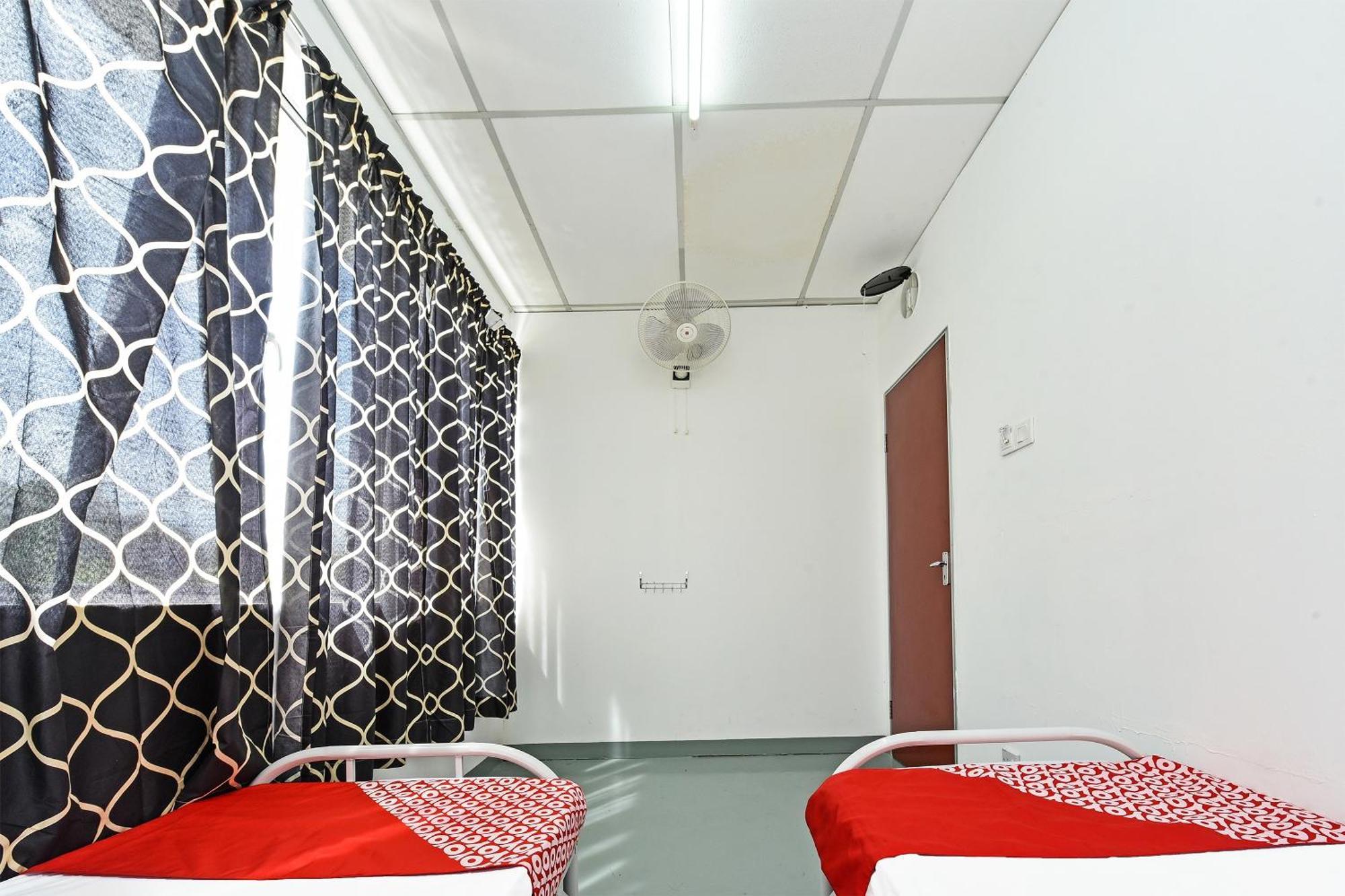 Spot On 90500 Sri Rampai Metro Hostel Kuala Lumpur Eksteriør billede